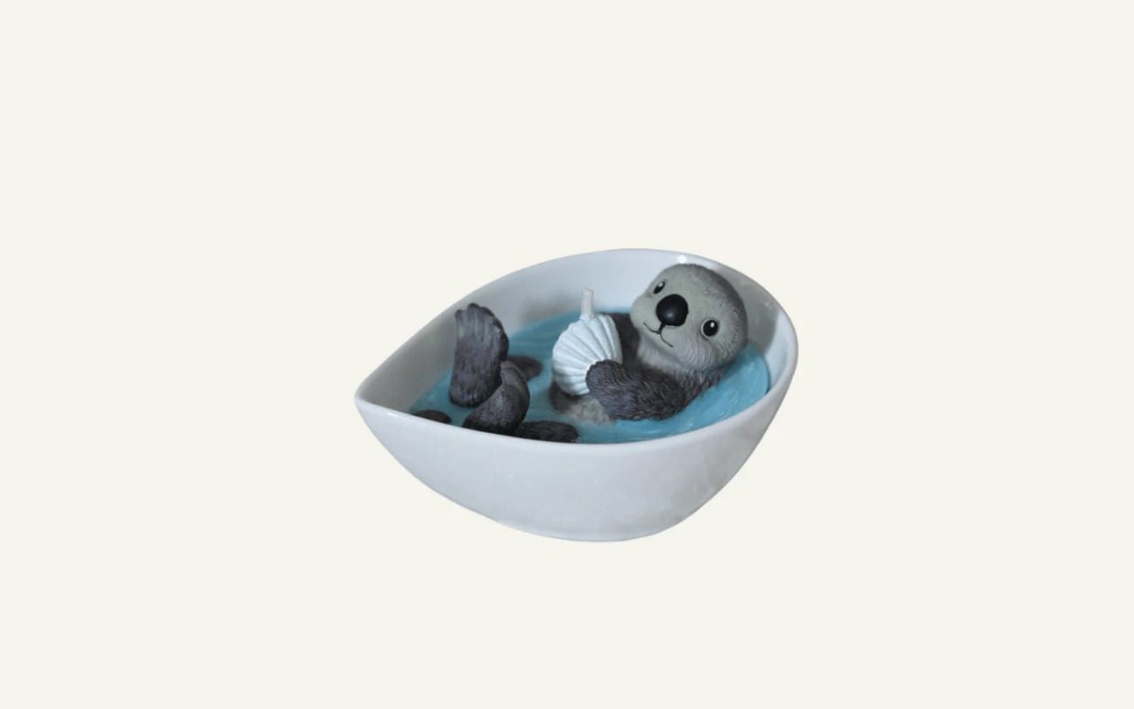 Southlakegifts Animal kingdom Sea Otter Candle