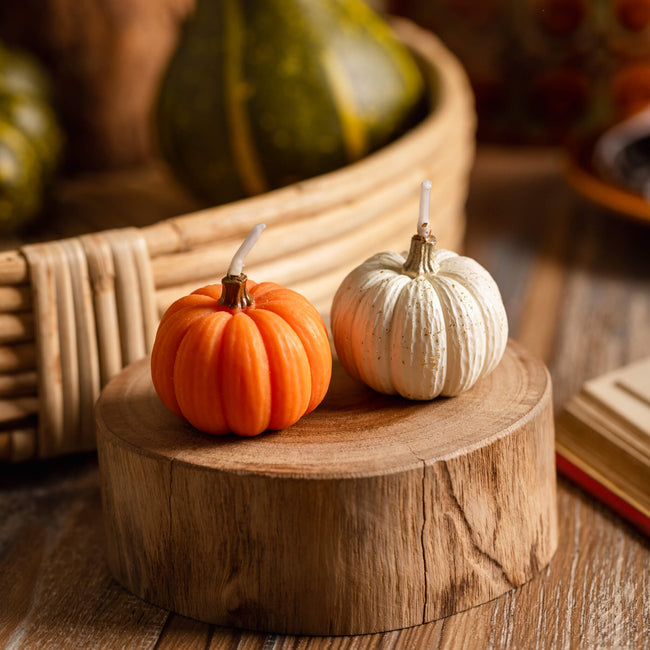 Experience the allure of autumn with a Southlake Gifts Canada pumpkin spice candle, infusing your space with the inviting fragrance of pumpkin and spice