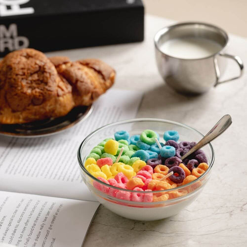 The Fruit Loops candle featuring a blend of sweet, juicy fruit scents from Southlake Gifts Canada.