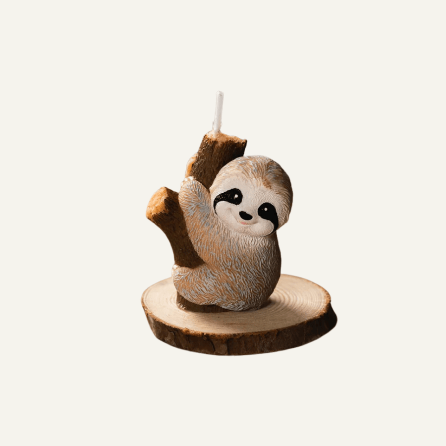 Adorable baby sloth from Southlake Gifts Canada – Get the cutest wildlife-inspired Cake Topper gift candle