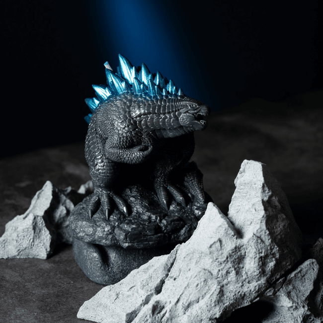 Southlake Gifts Canada presents the stunning Godzilla Resin Miniature. Perfect gifts for Godzilla fans or home decor!