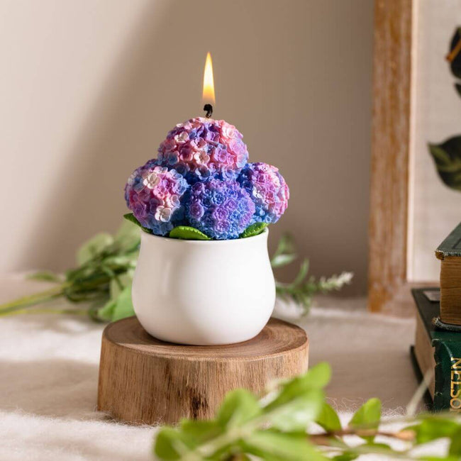 Add a touch of uniqueness to your home with the Hydrangea Candle, a stunning decoration candle plant accessory from Southlake Gifts Canada