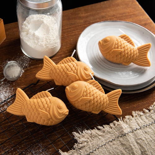 Realistic Taiyaki Candles styled like Japanese fish-shaped desserts, whimsical food décor and kawaii candle gift for Japanese food lovers